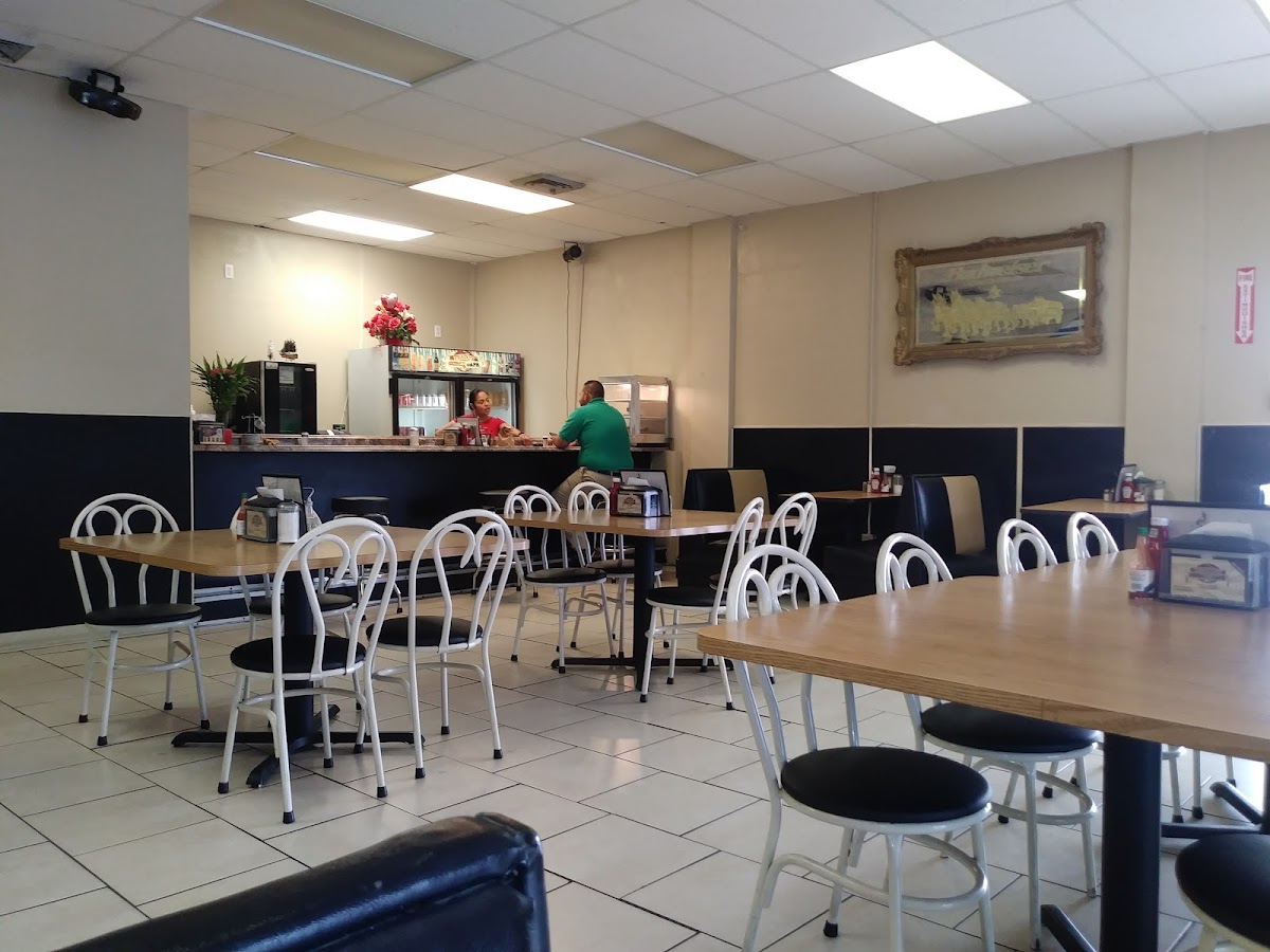 Prado'S Cuban Cafe